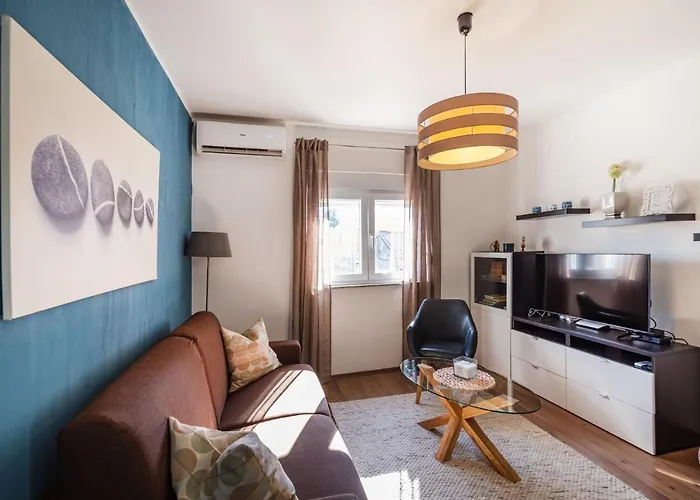 Karla Апартаменты Задар